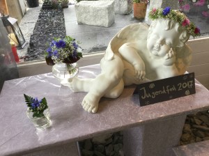 Blumenschmuck Jugendfest