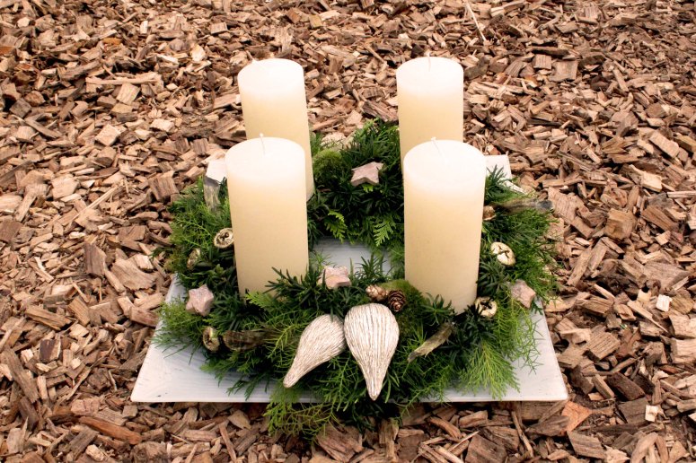 Adventskranz beige: 112.-