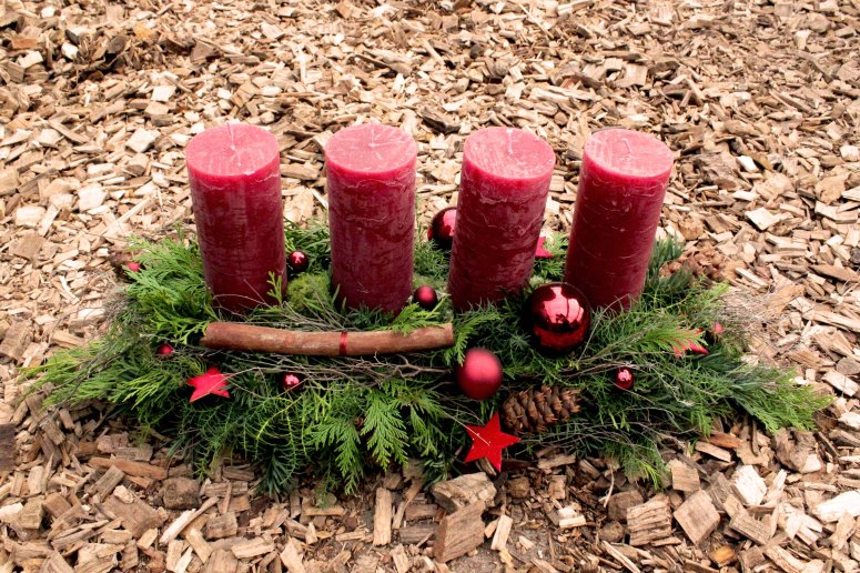 Adventsracette rot: 115-