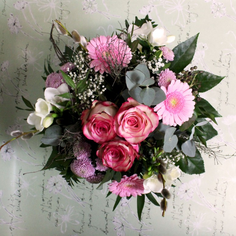 1. Romantischer Blumenstrauss